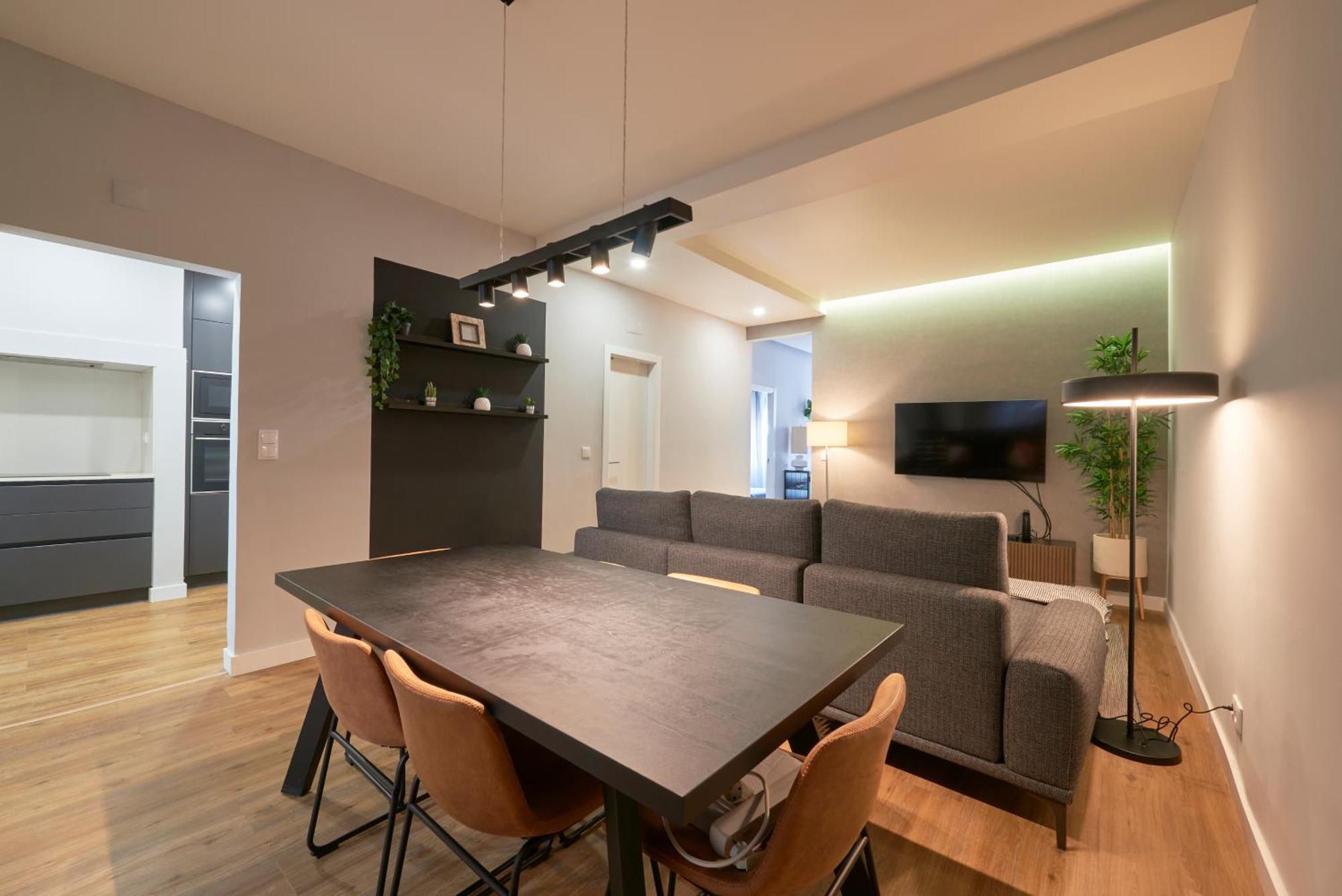 Apartment Modern 2 Bed In Campolide Near Amoreiras *