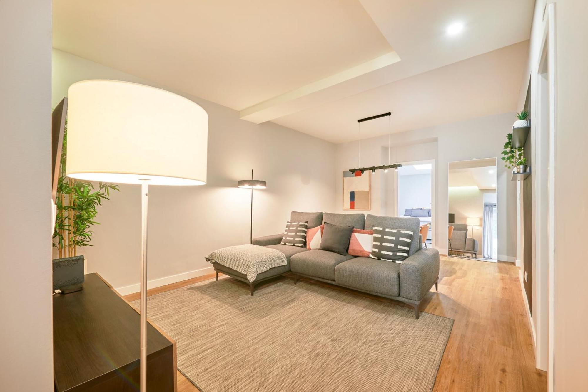 Apartment Modern 2 Bed In Campolide Near Amoreiras *